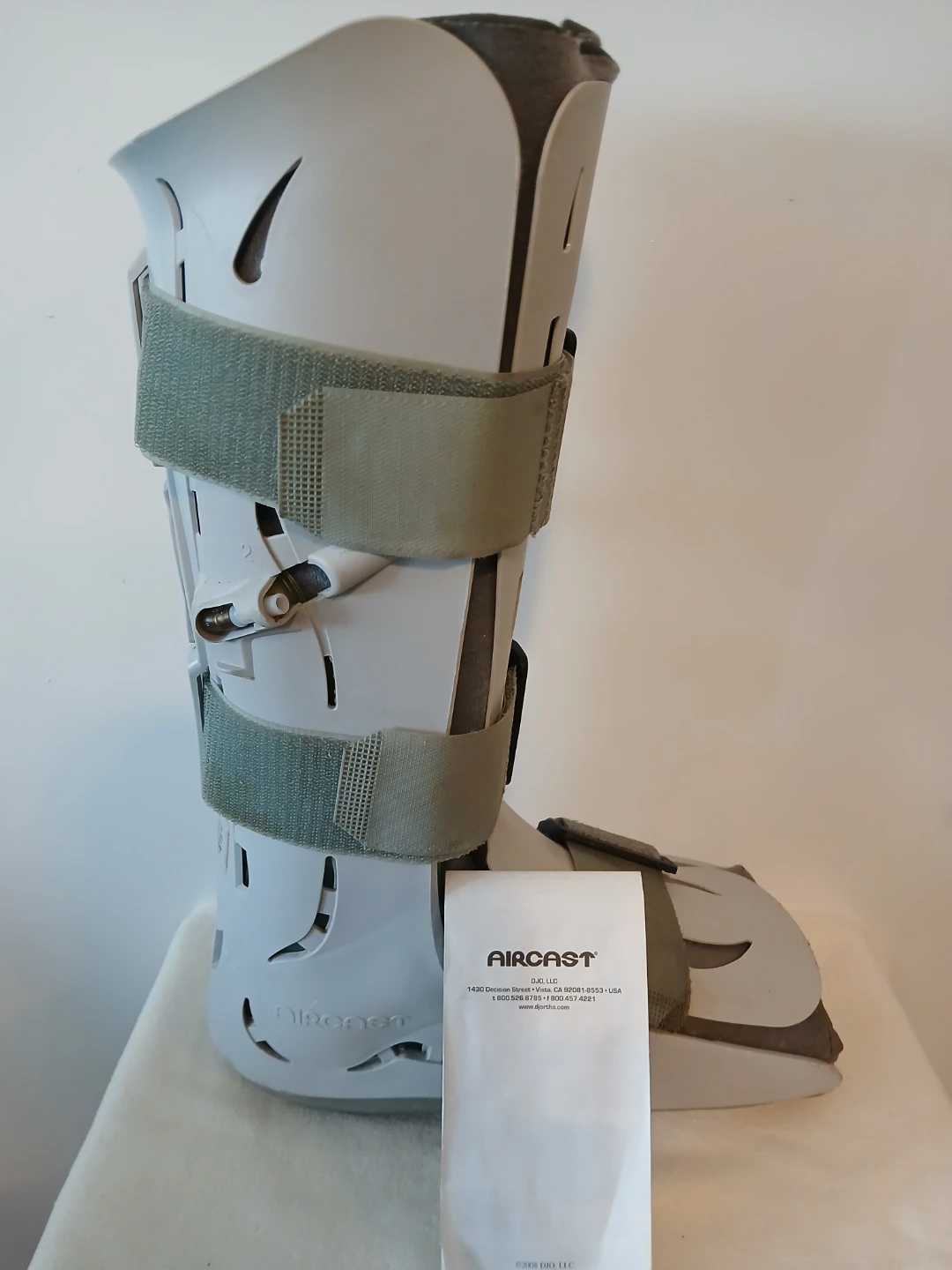Aircast Walking Boot. It's available. Firm price. - photo 2