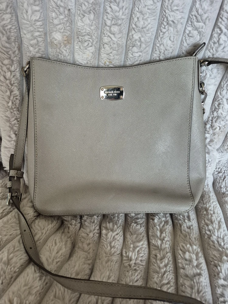 Michael Kors Grey Leather Jet Set Purse