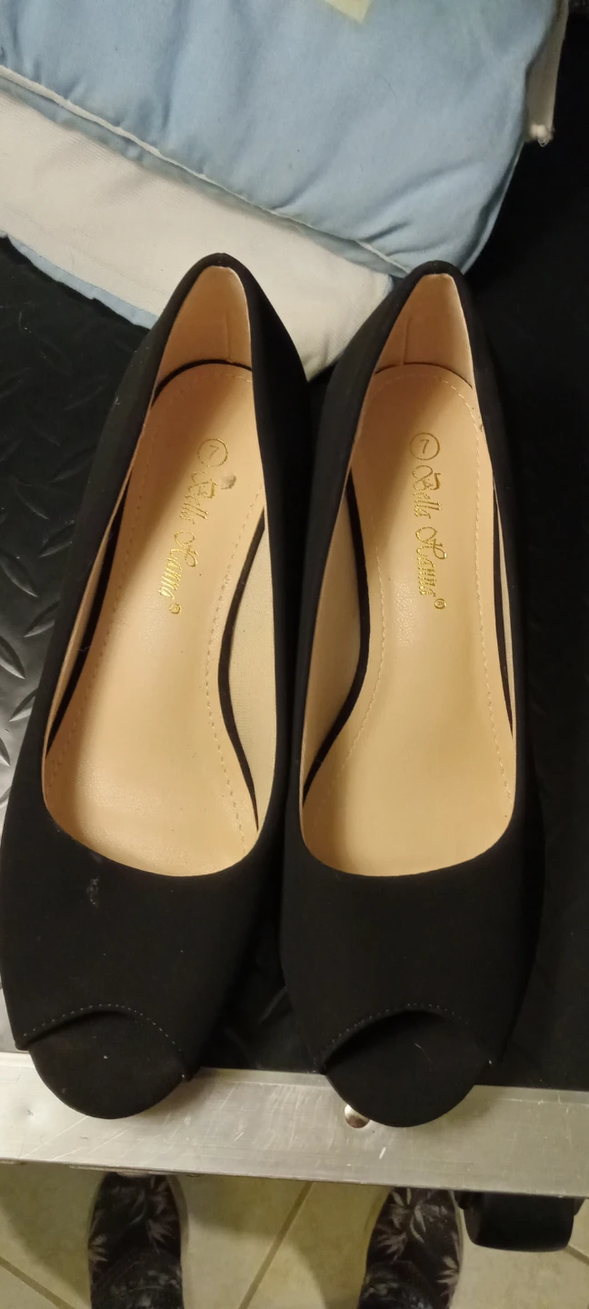 Bella Canna Women's Black Peep-Toe Wedge Heels - Size 7 - photo 3