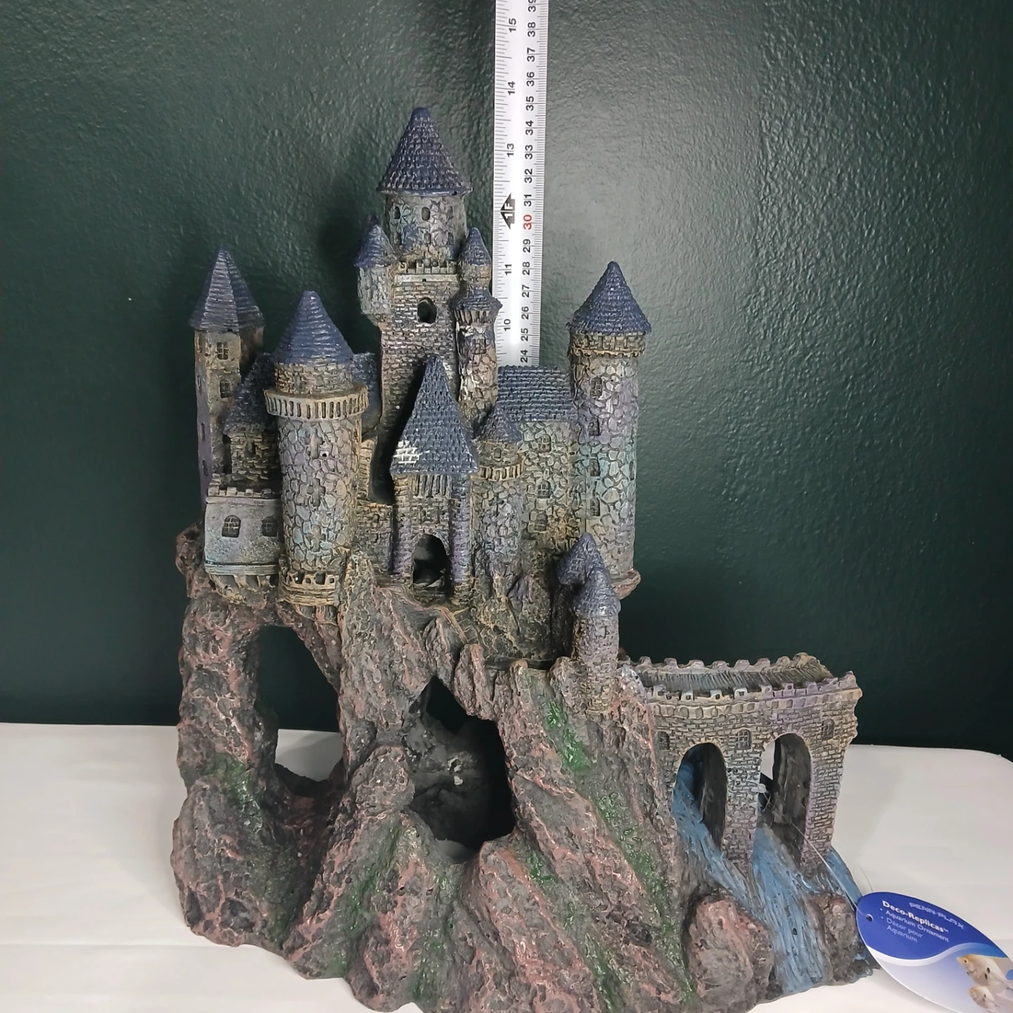 Penn-Plax Aqua Ornament Super Castle Aquarium Decoration