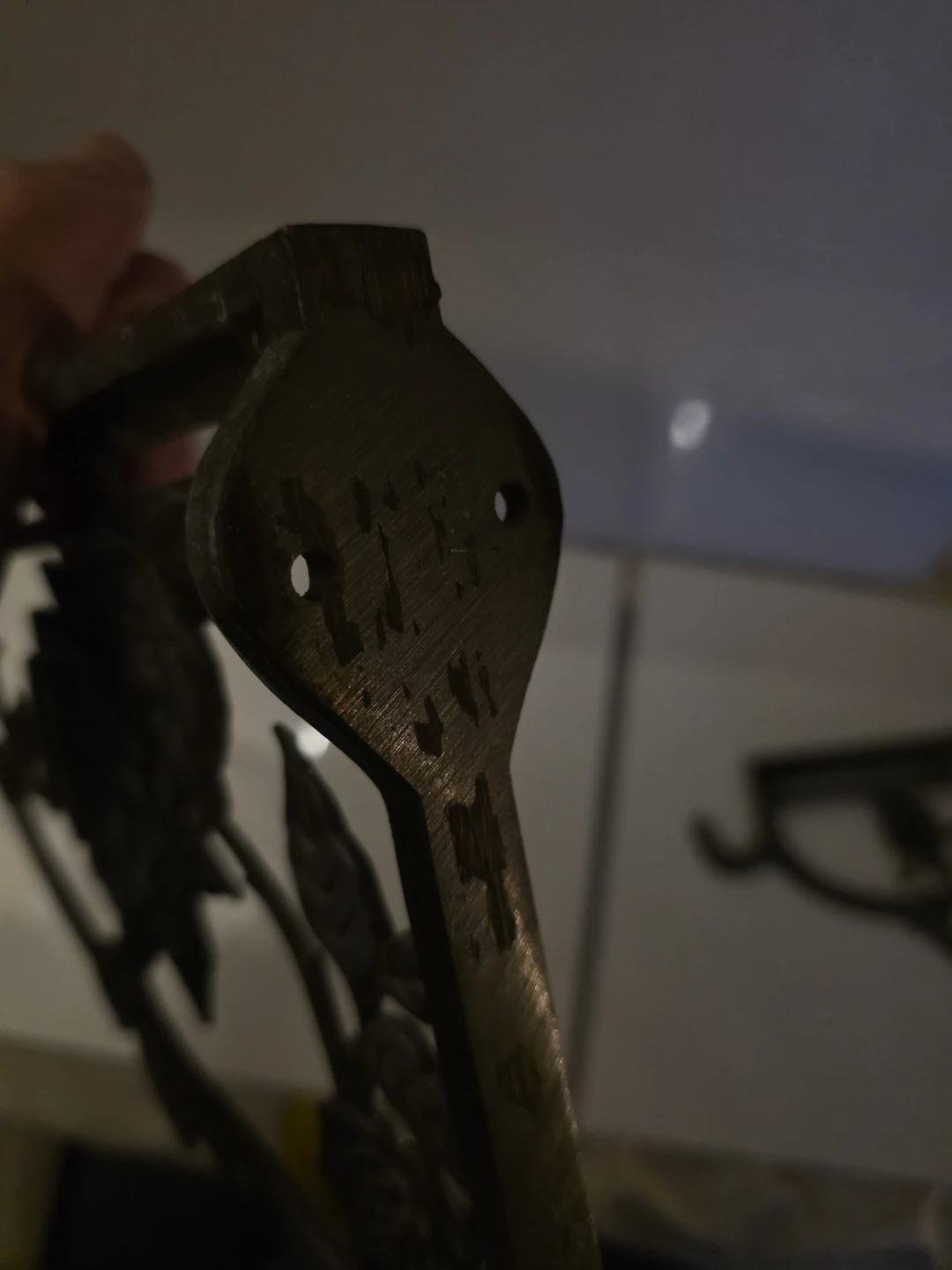 Ornate Floral  Shelf Brackets (bronze brass?) - photo 3