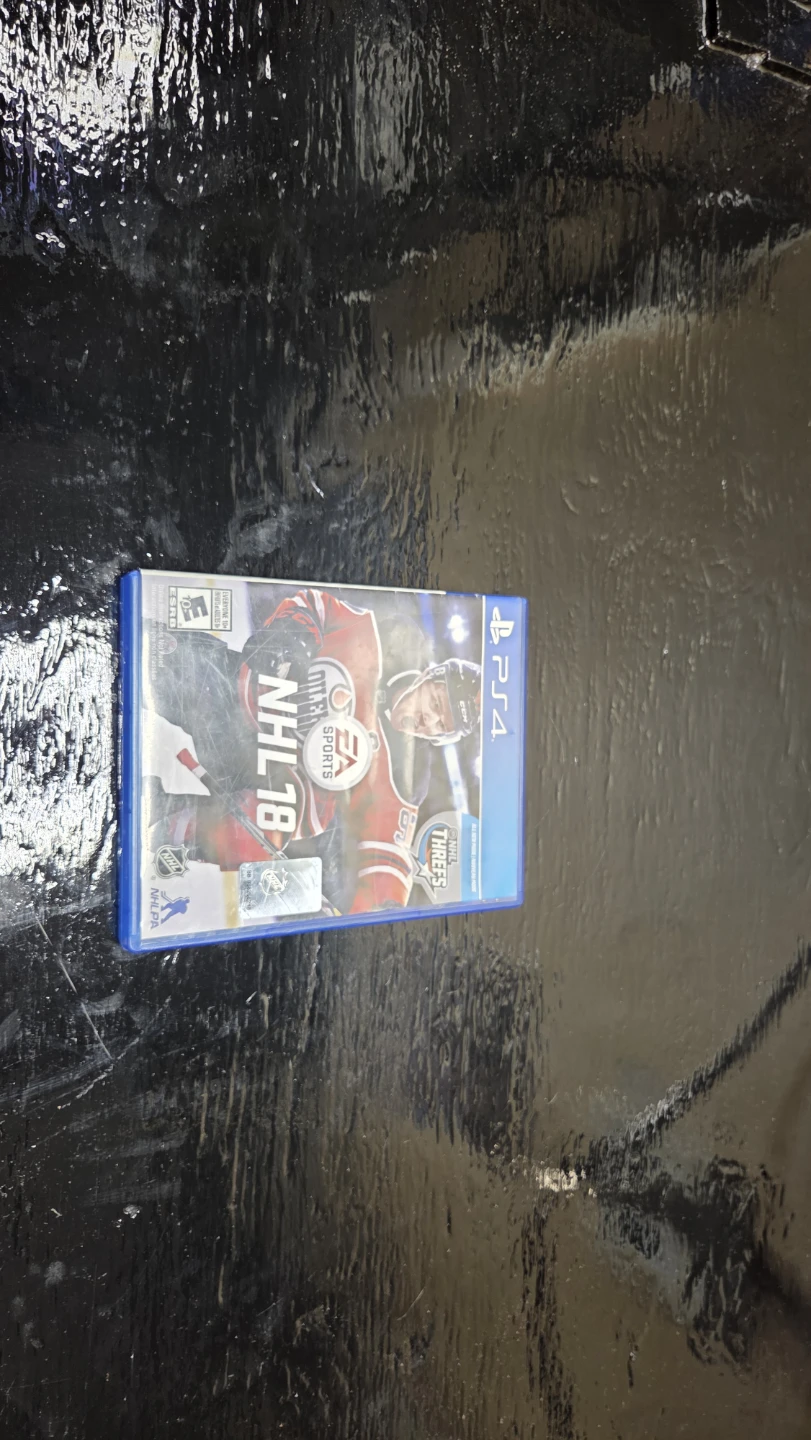 NHL 18 for PlayStation 4 - photo 2