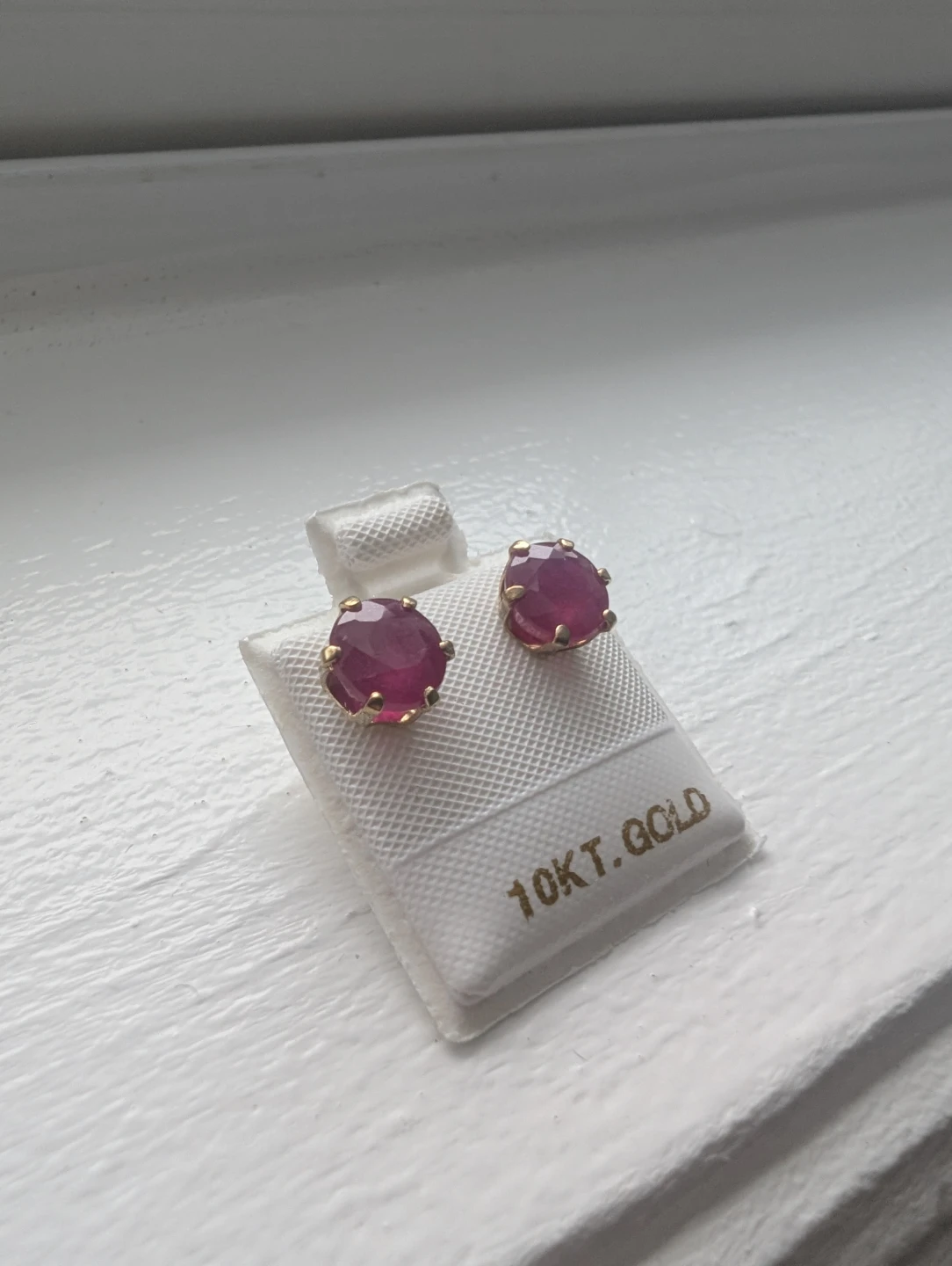 Brand New 10K Yellow Gold Natural Ruby Earrings For Sale - photo 2