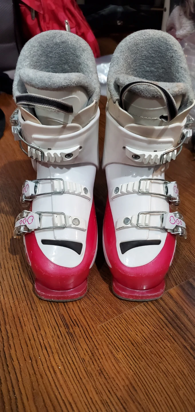 Rossignol Girl Ski Boots - Size 18.5
