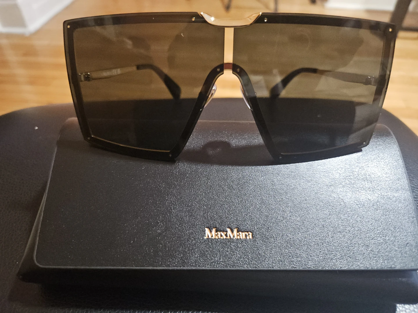 Max Mara Oversized Shield Sunglasses - photo 2