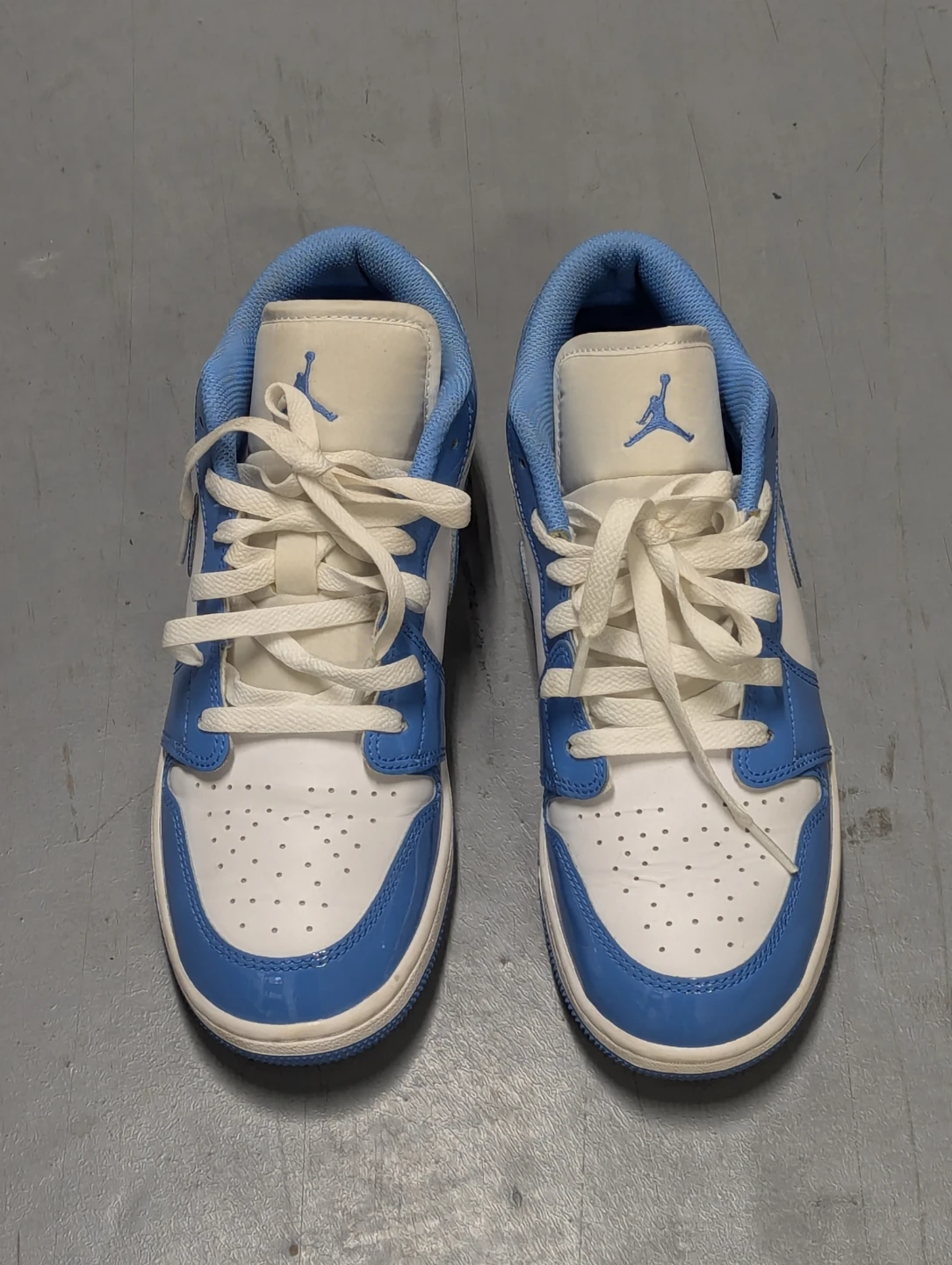 Air Jordan Women's Sneakers Sz 7.5