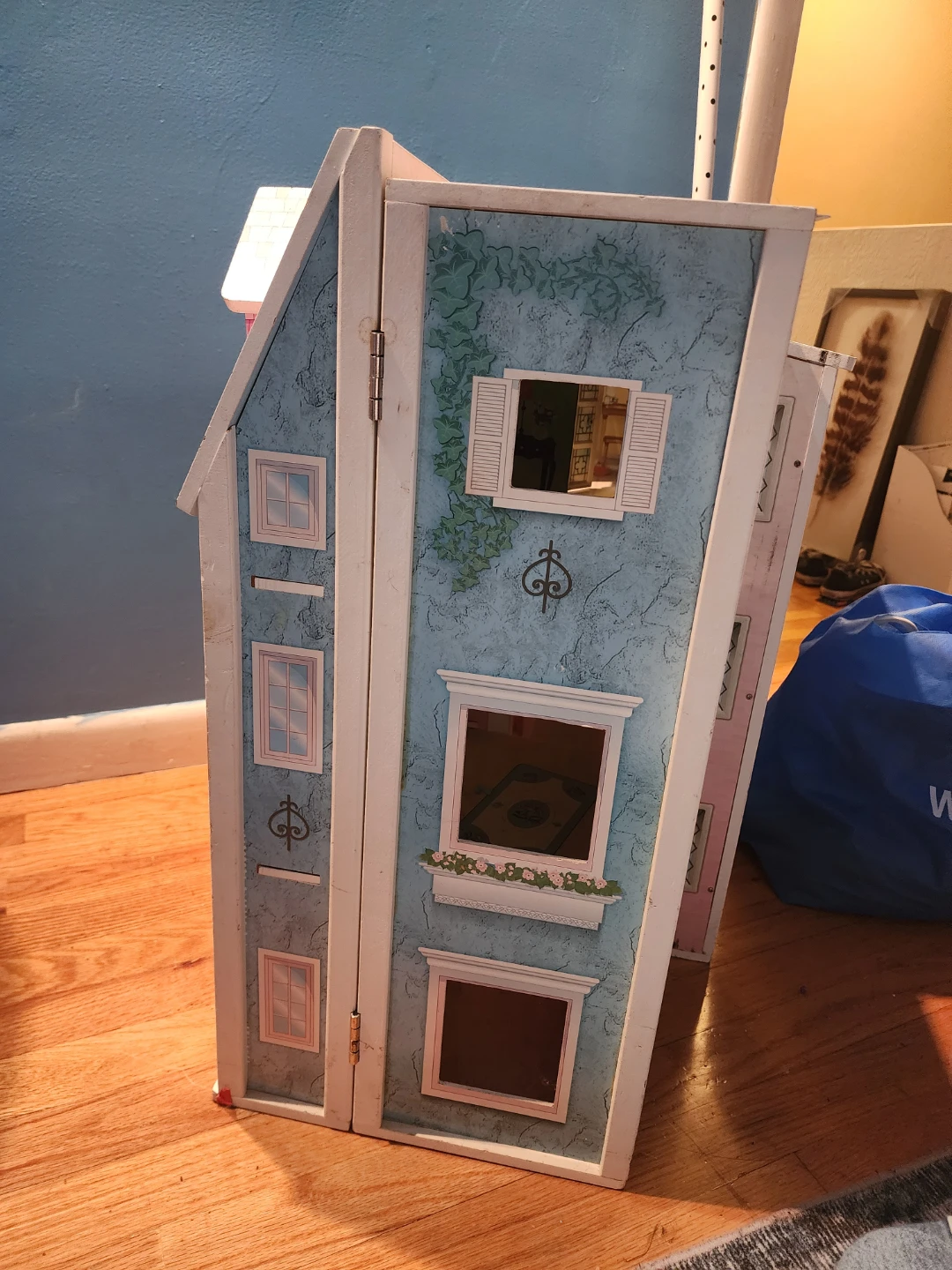Wooden Dollhouse with Multiple Rooms
