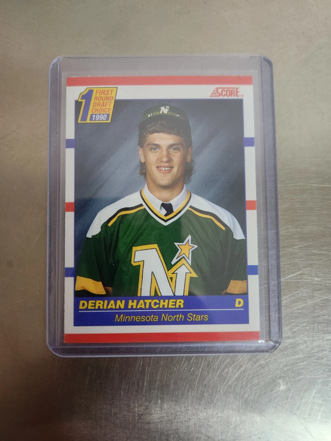 1990 Score Derian Hatcher Rookie