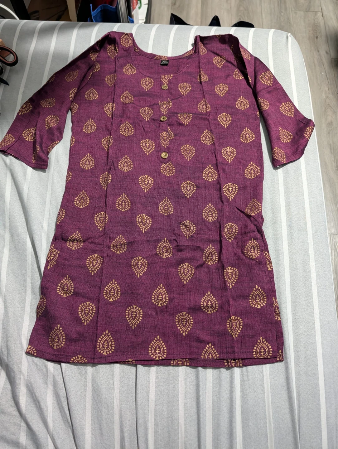Traditional Indian Purple Kurti - photo 3