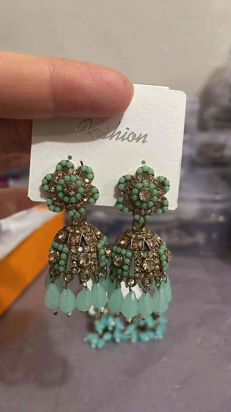 Beautiful Jhumka Earrings - photo 3