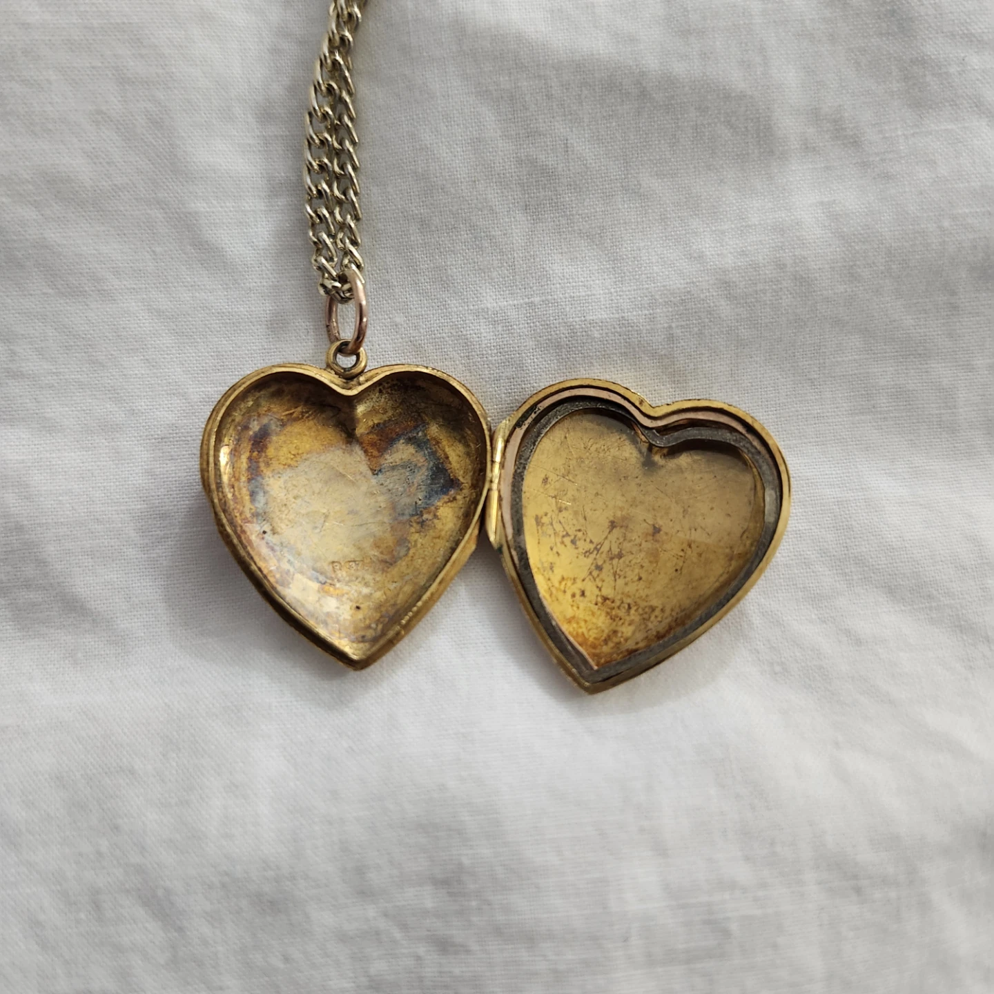 New HEART ❤️ LOCKET NECKLACE. - photo 4