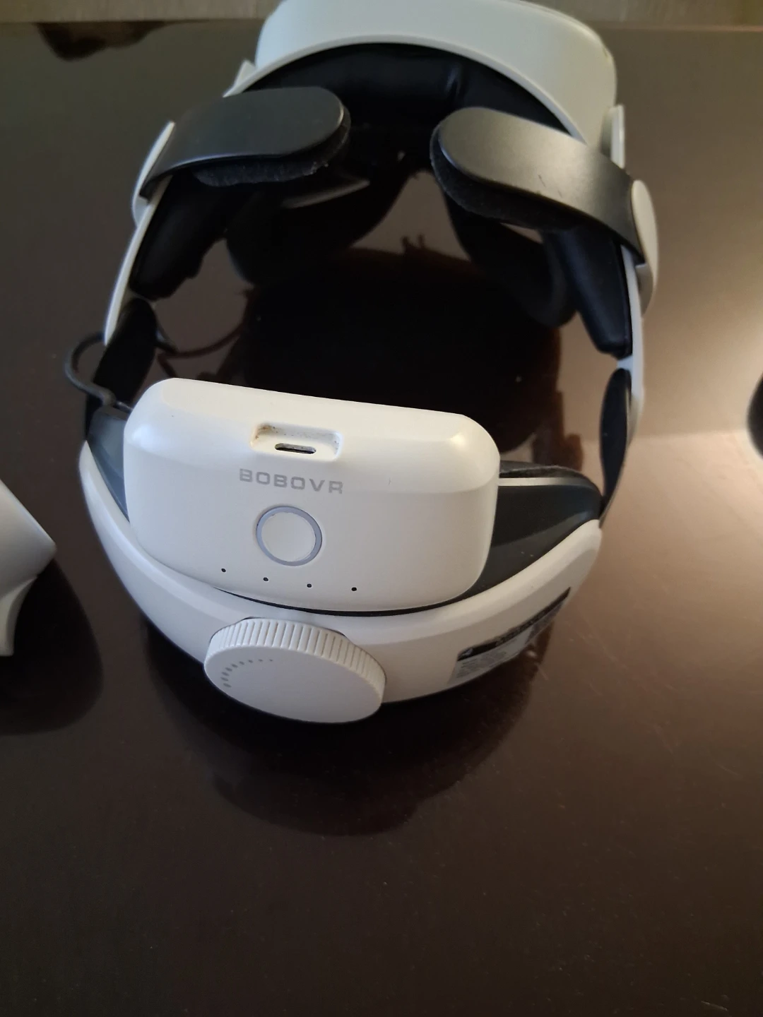 Meta Quest 2 VR Headset with BOBOVR Battery Pack - photo 2