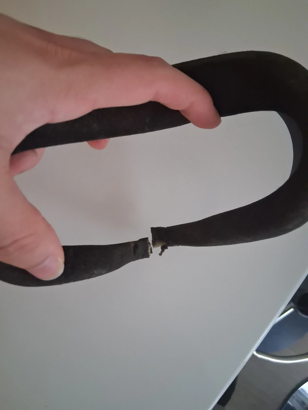 Meta Quest 2 VR Headset with BOBOVR Battery Pack - photo 3