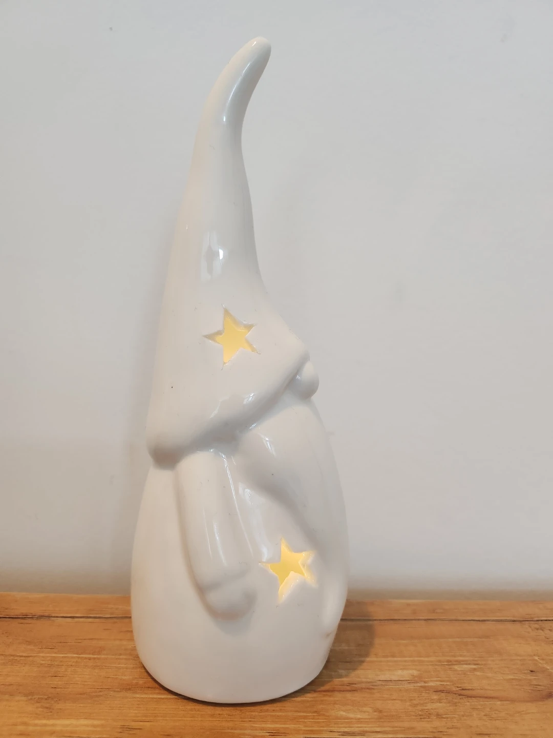 White Ceramic Gnome Lantern 🏆 - photo 2