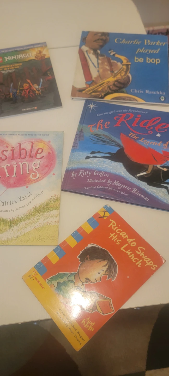 Children's Book Bundle: Five exclusive Children's - photo 2