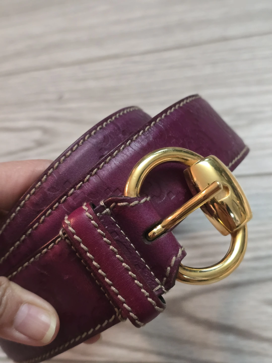 Gucci Embossed Leather Belt - photo 3