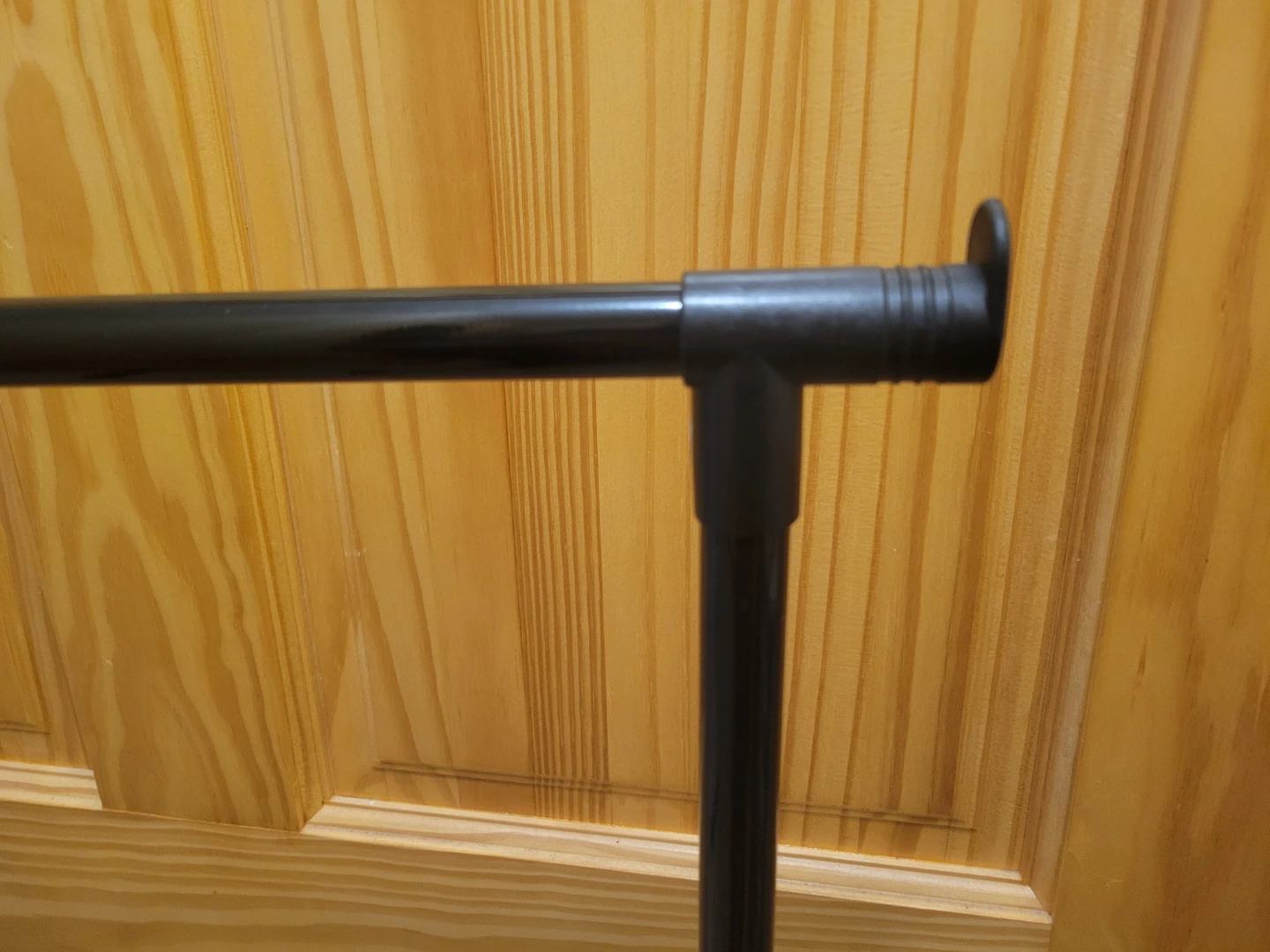 Black Metal Clothes Rack with Wheels. New, never used - photo 4