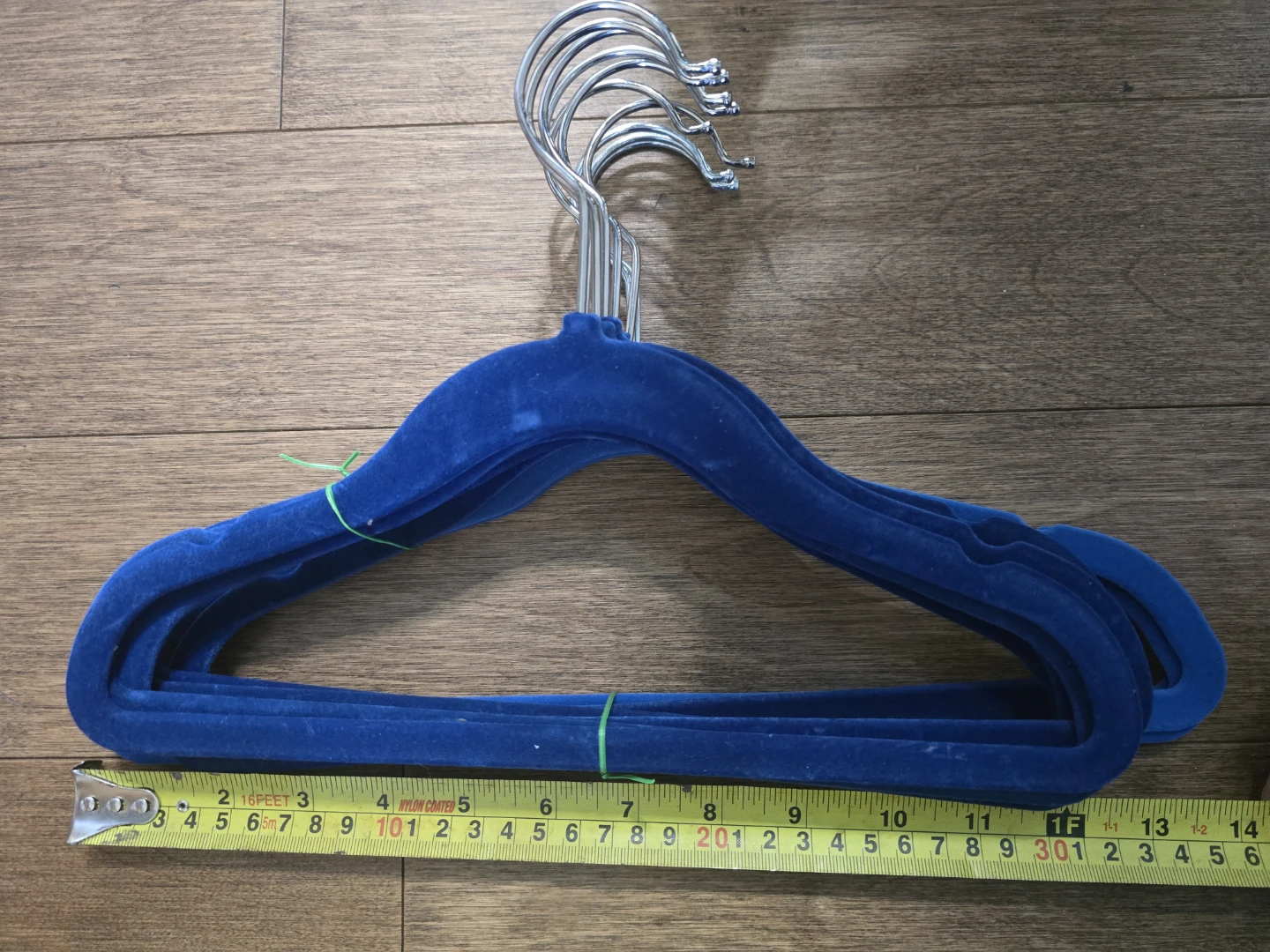 Children's Clothing Hangers - photo 4