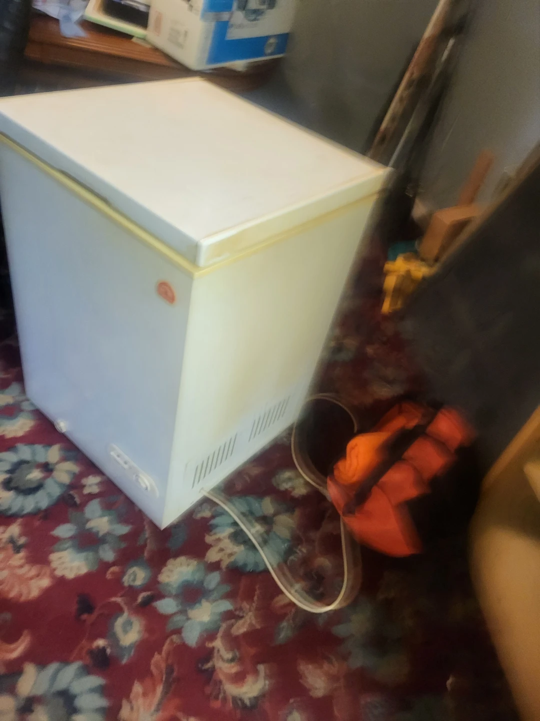 Igloo Chest Freezer with Basket - photo 4