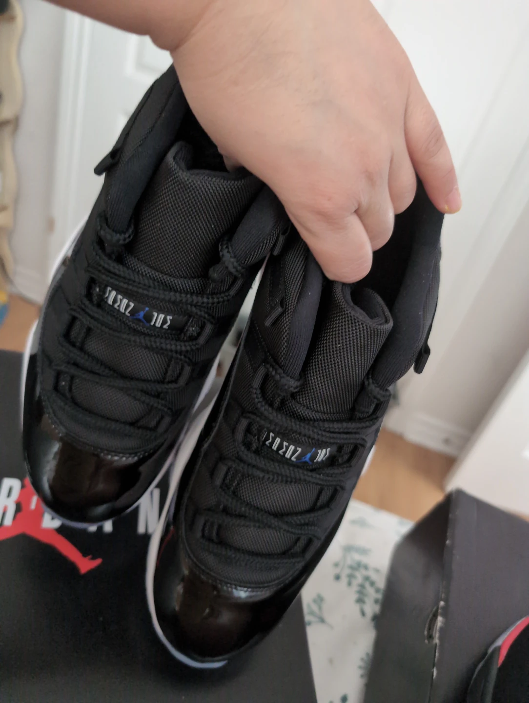 Air Jordan 11 Retro Low - photo 2