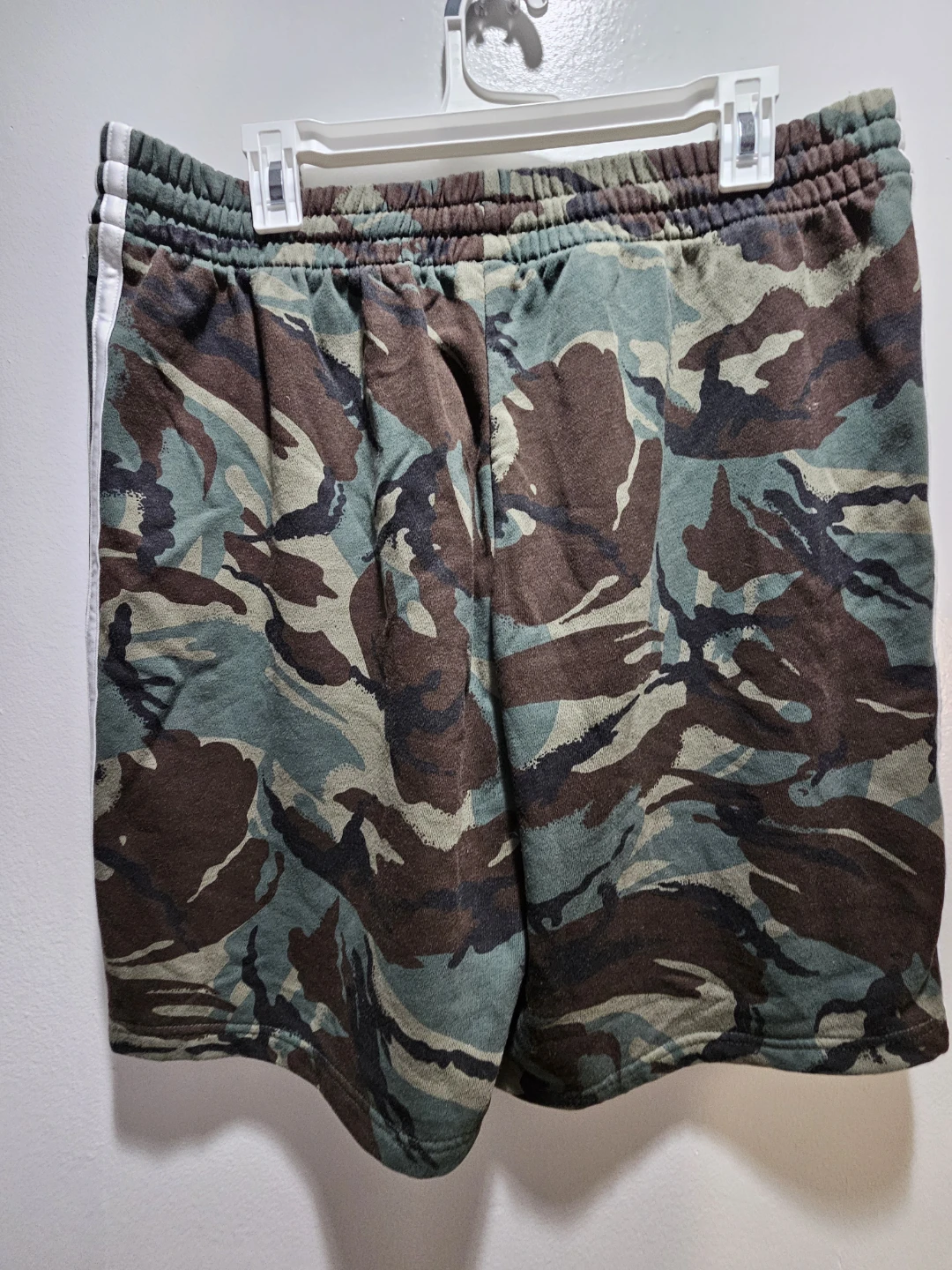 Adidas Camo Shorts XL - photo 2