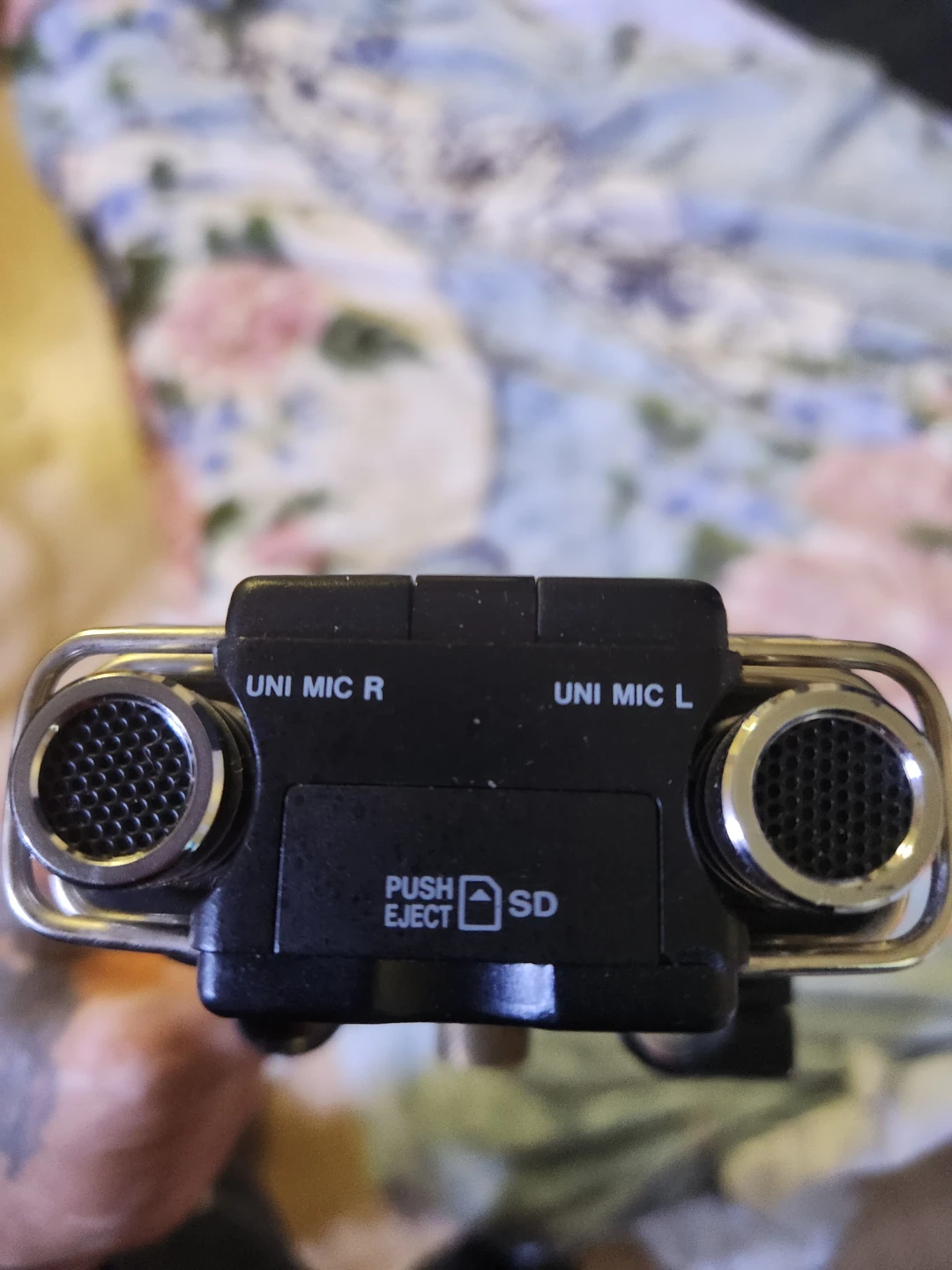 Tascam DR-100 Portable Digital Recorder - photo 3