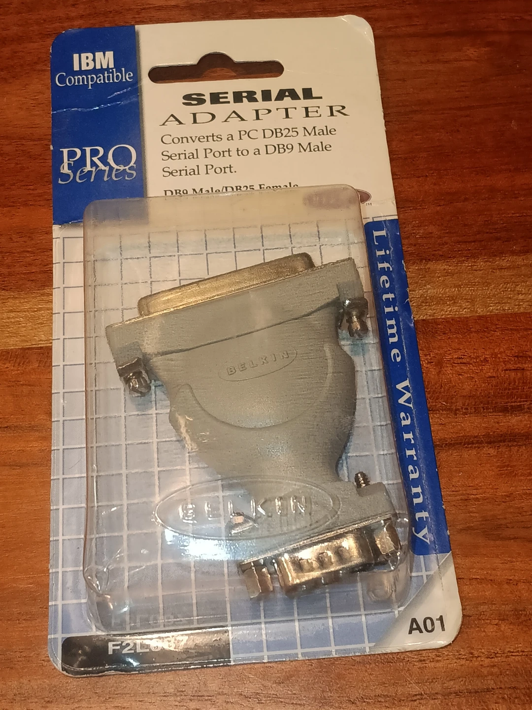 Belkin Pro Series Serial Adapter DB25 Male to DB9 Male