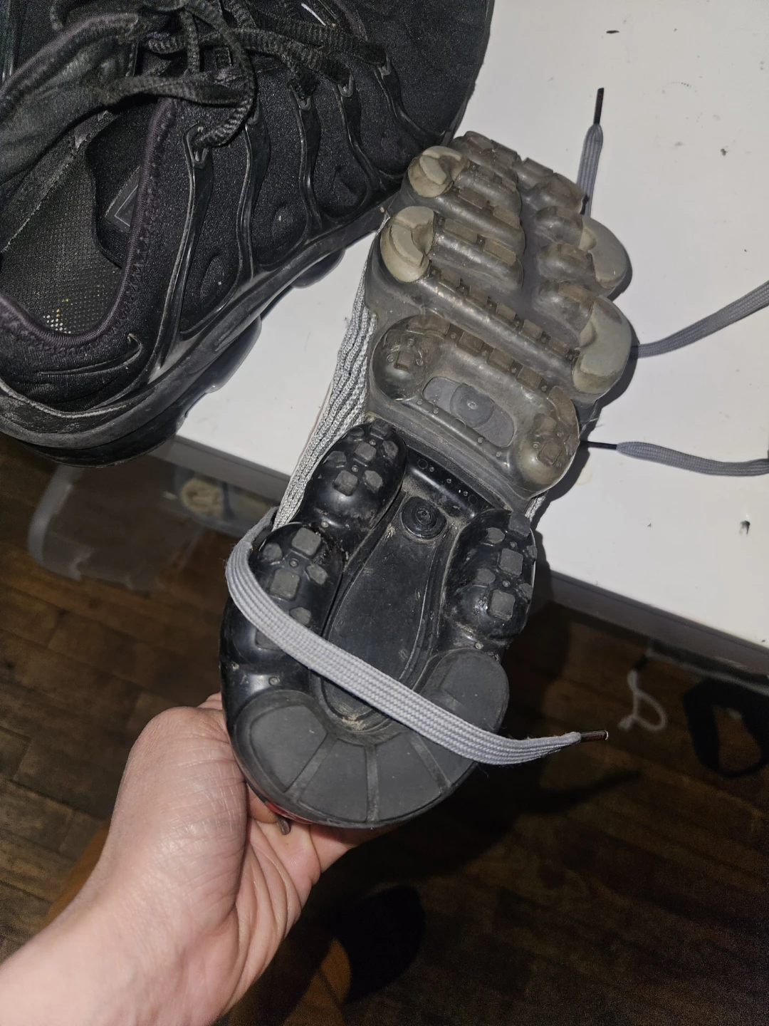 Nike Air Vapormax Sneakers - photo 2
