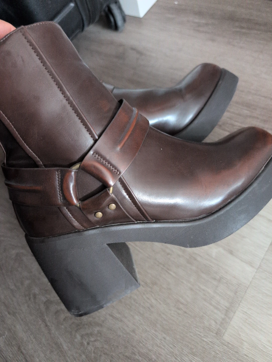 Brown Leather Platform Ankle Boots - photo 4