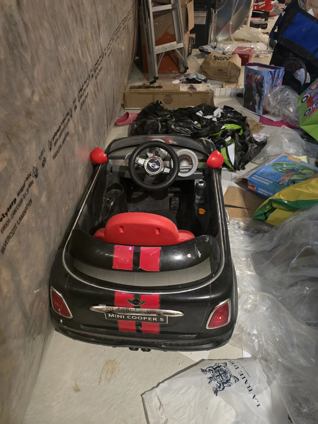 Kids Mini Cooper S Ride-On Car - photo 2
