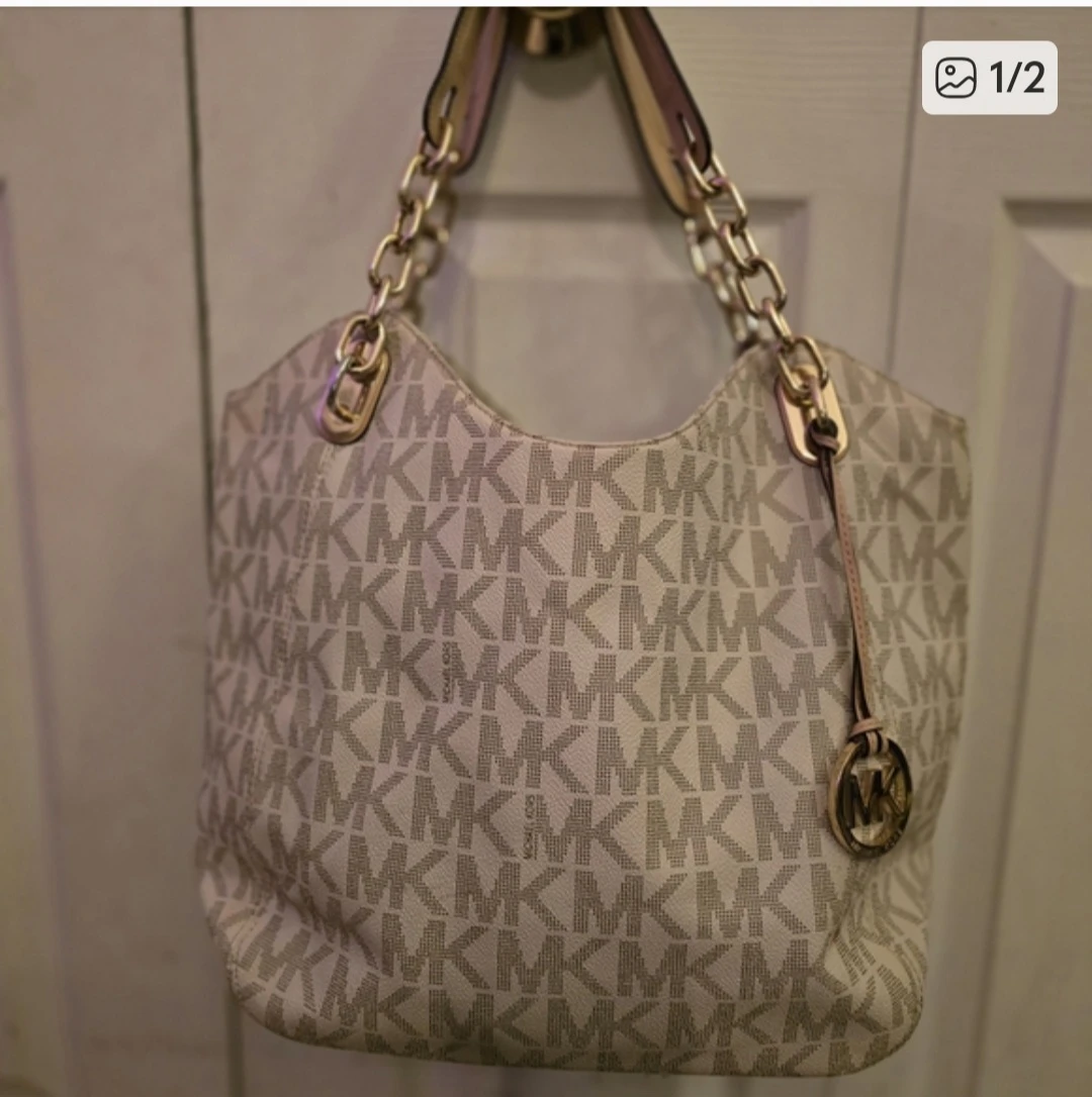 Michael Kors MK Signature Hobo Shoulder Bag - photo 2