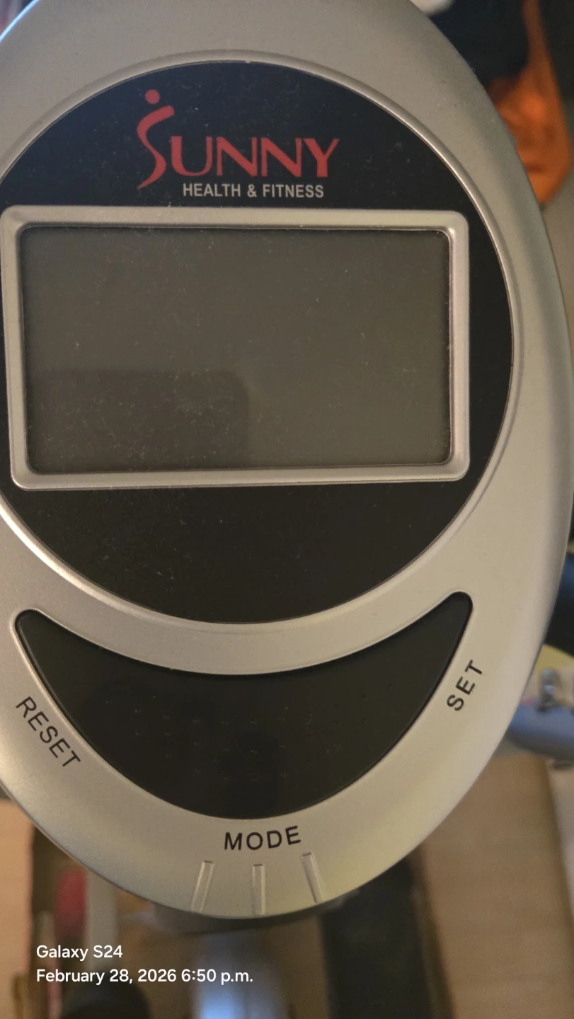 Sunny Health & Fitness Elliptical Machine - photo 2