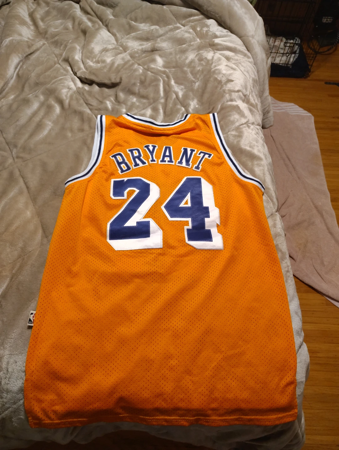 Lakers Kobe Bryant #24 Basketball Jersey - photo 2
