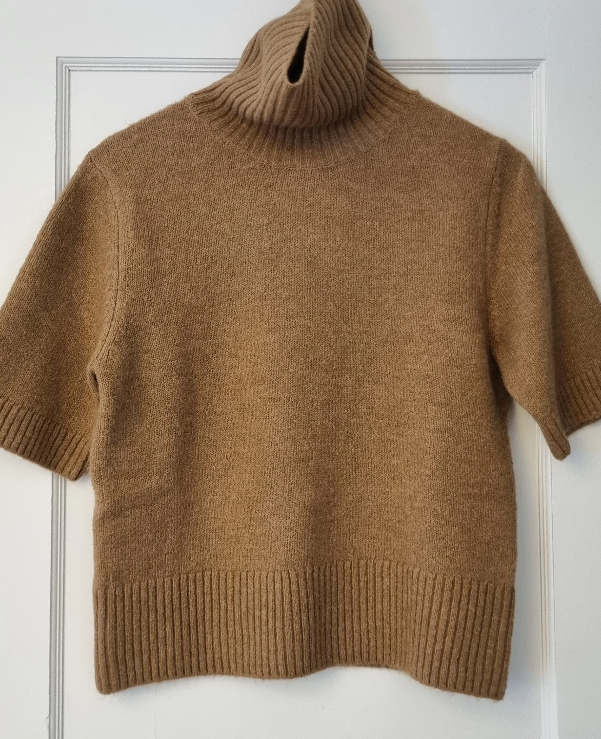 H&M Brown Short Sleeve Turtleneck Sweater - photo 2