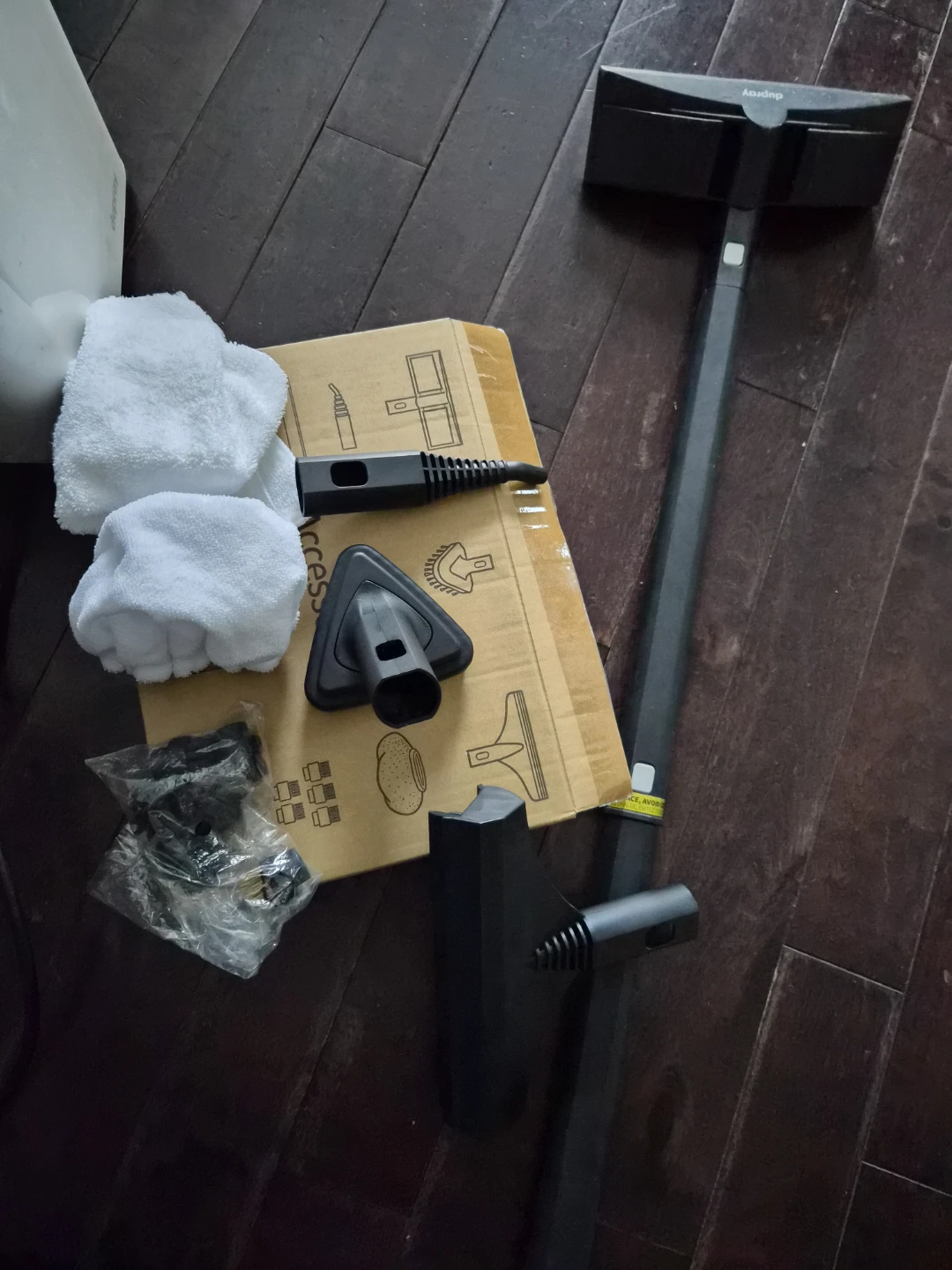 Duprey NEAT multi surface  Steam Cleaner - with accesspries - photo 3