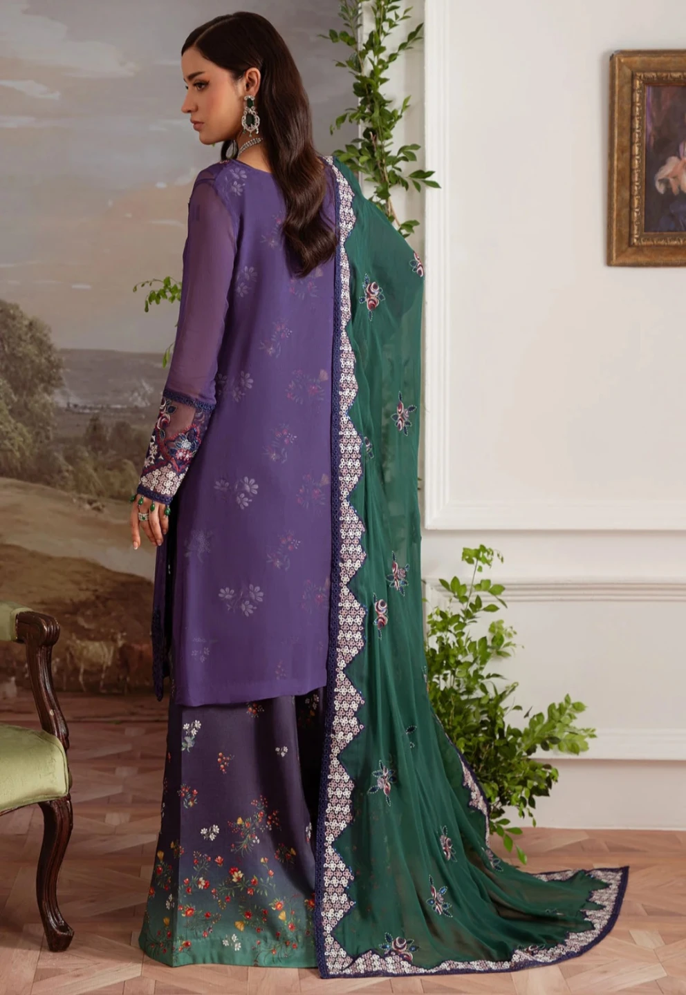 Women's Embroidered Kurta with Sharara Pants and Dupatta - photo 2