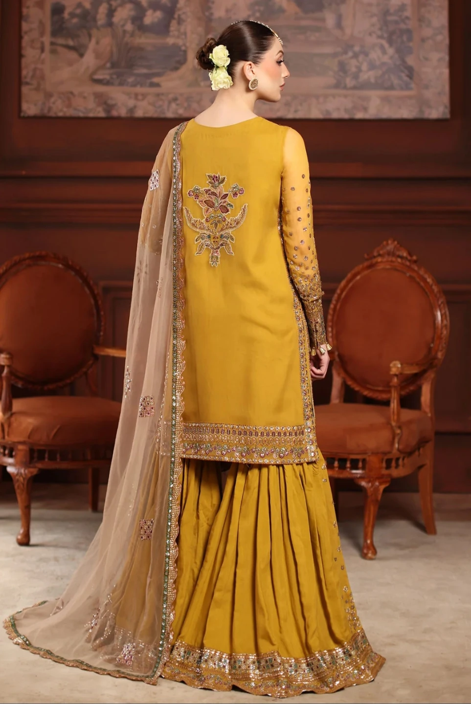 Women's Embroidered Kurta with Sharara Pants and Dupatta - photo 4