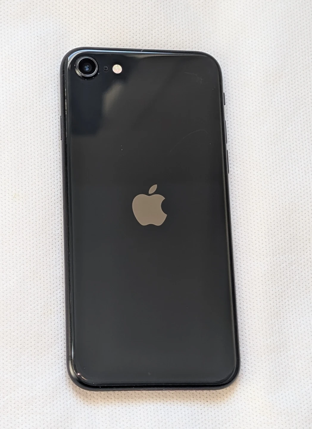 EXCELLENT CONDITION UNLOCKED APPLE iPhone SE 2 2ND EDITION iOS26 - photo 2