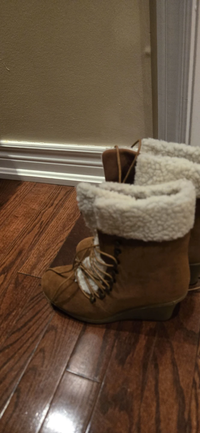 Brown Suede Winter Boots with Sherpa Lining - photo 2
