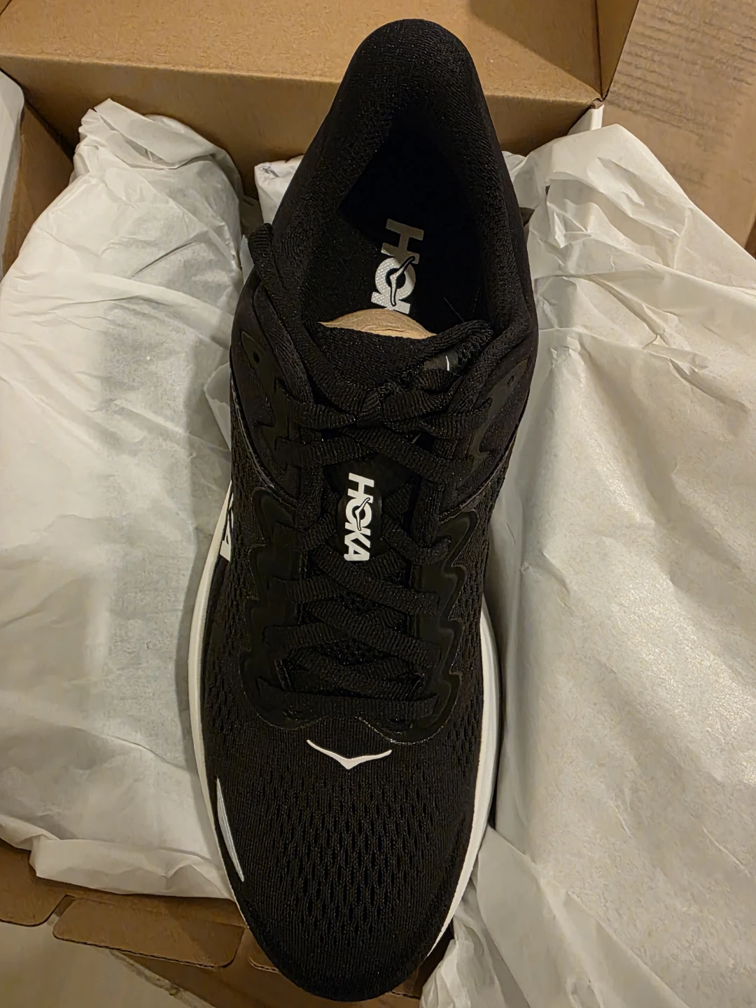 Hoka Bondi 9 women size 9 - photo 2