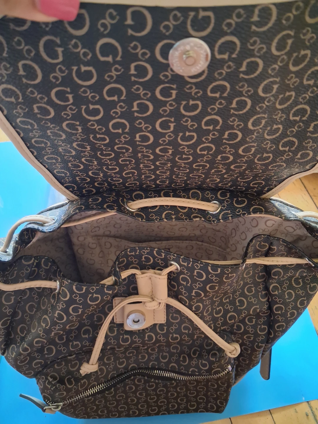 Guess Monogram Backpack - photo 2
