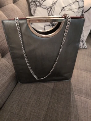 Red Leather & Pewter Handbag with Silver Chain - photo 2