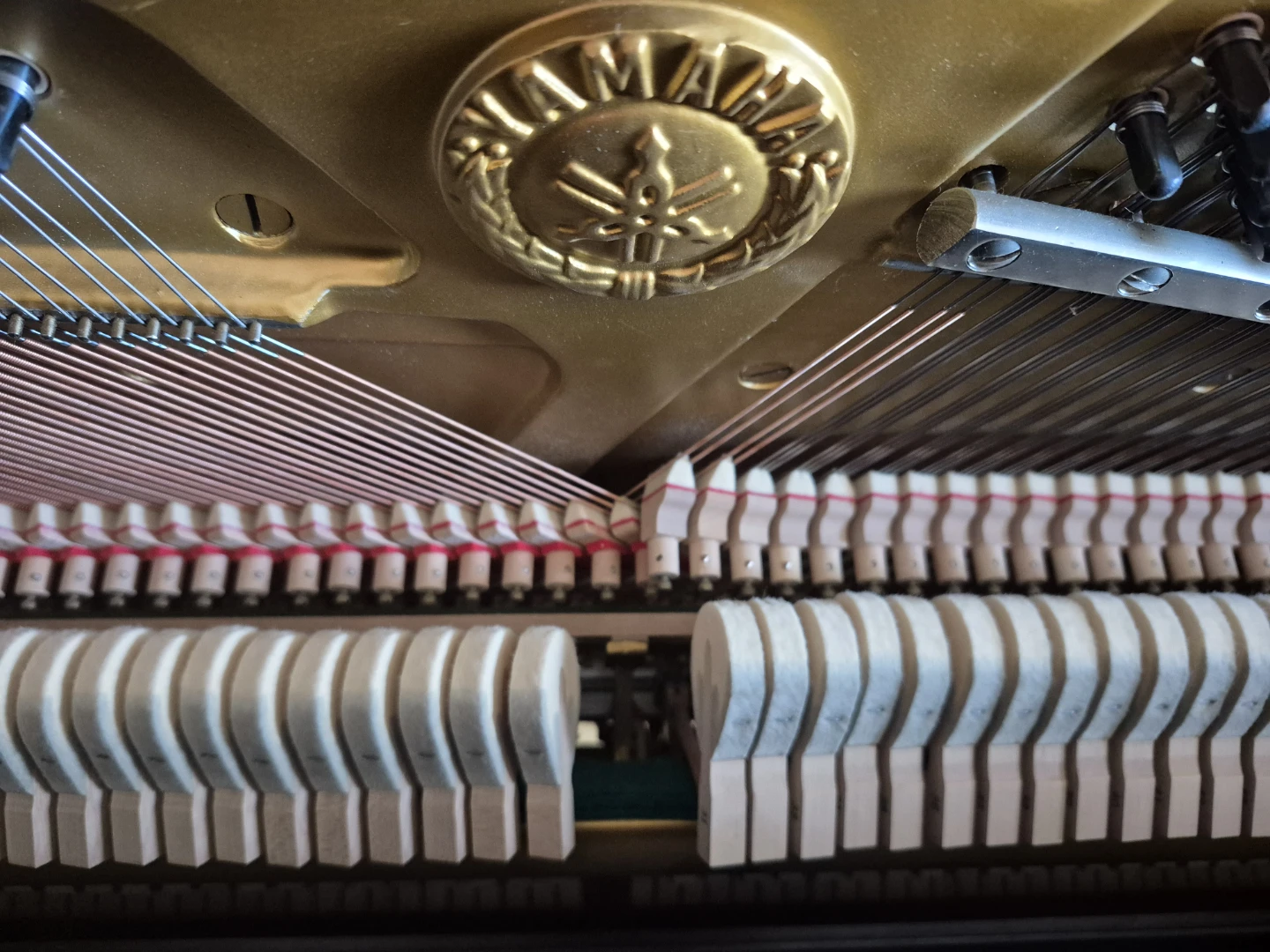 Yamaha Piano with Bench - photo 3