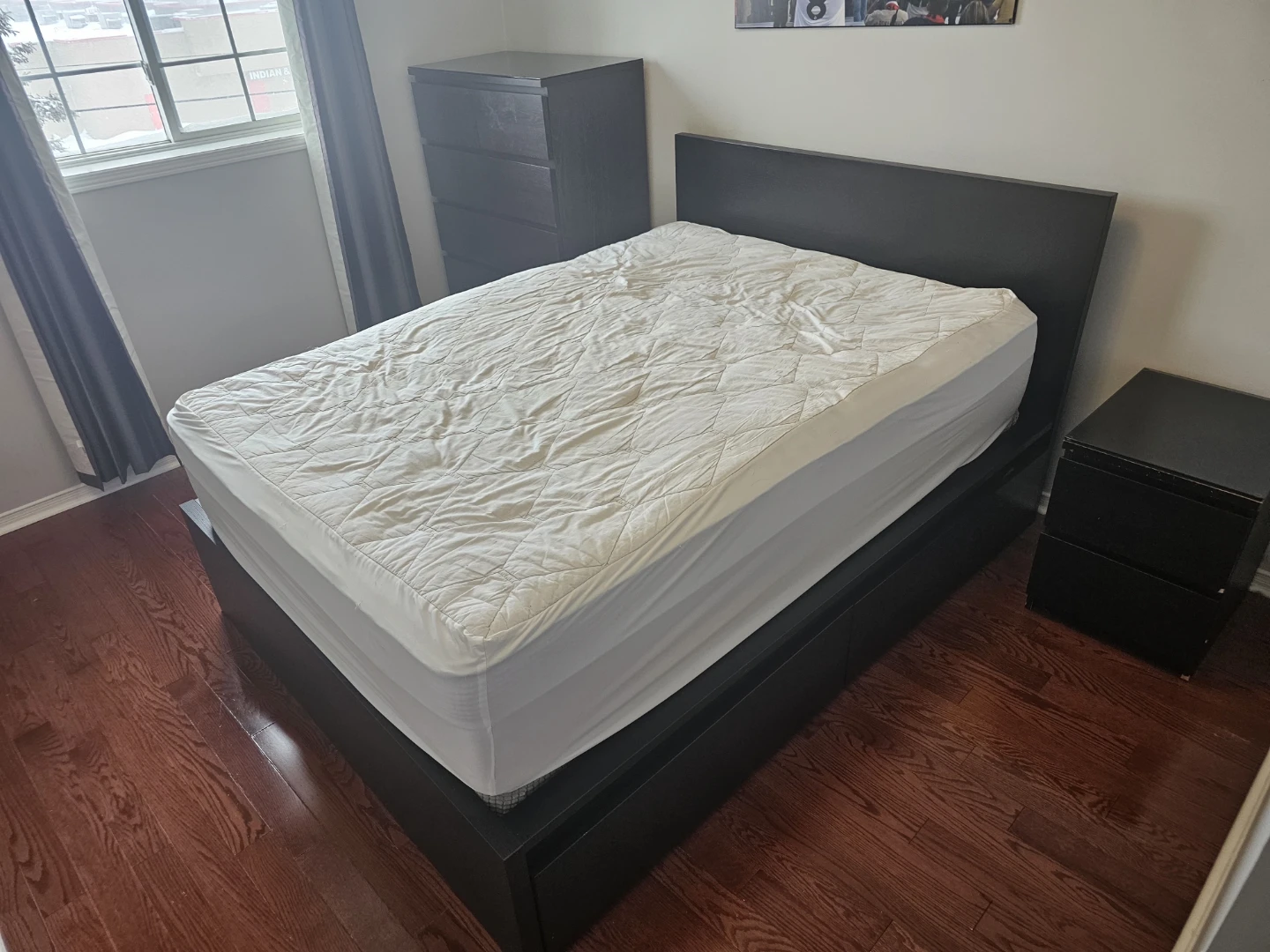 Bedroom furniture - photo 2