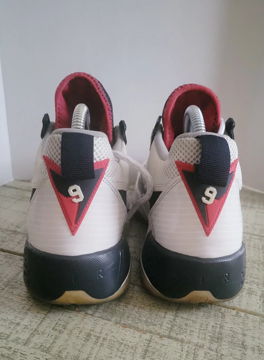 Jordan CN9138-101 Kids Shoes Size 6Y - photo 5