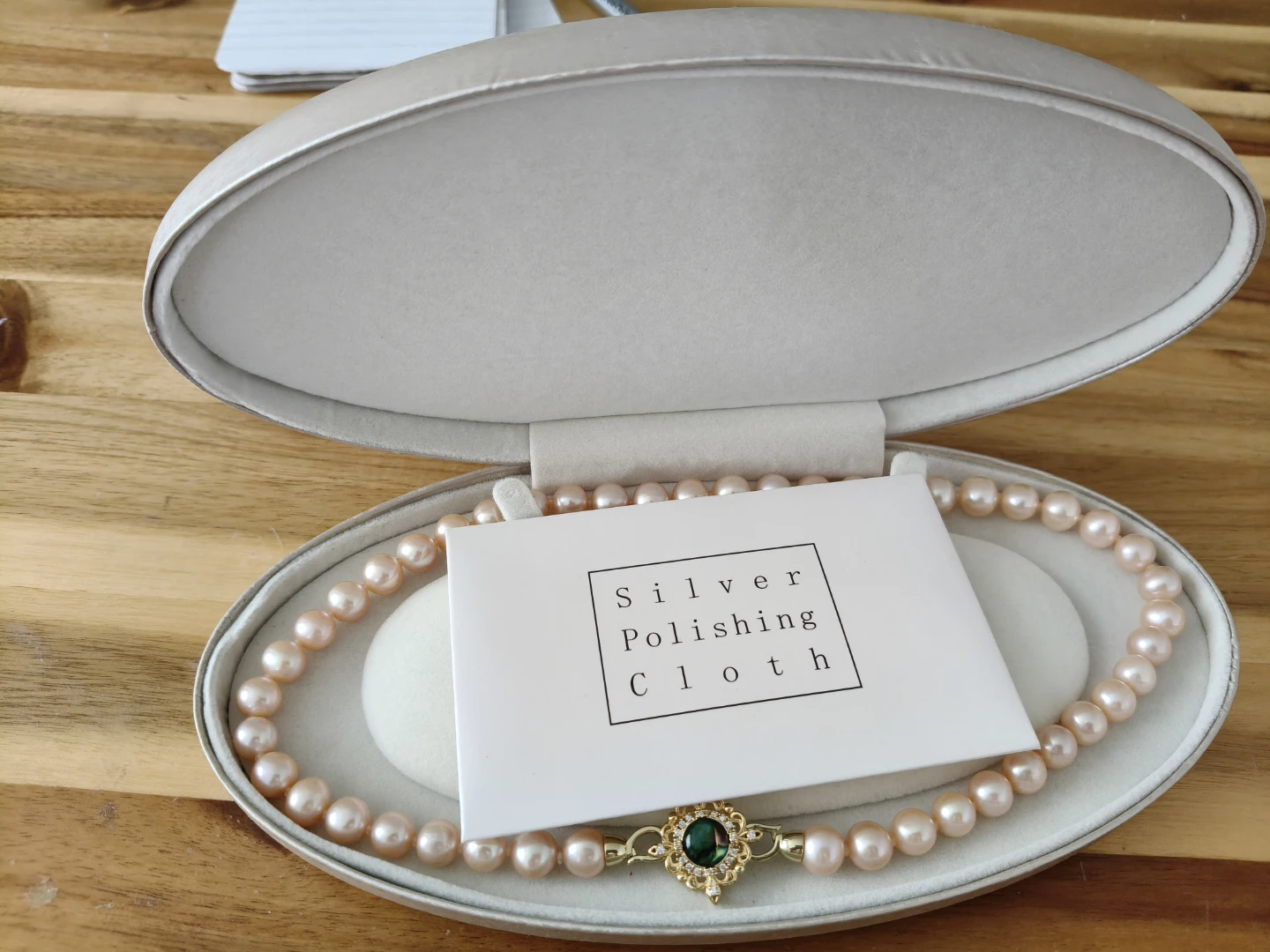 Pearl Necklace with Silver Polishing Cloth - photo 2
