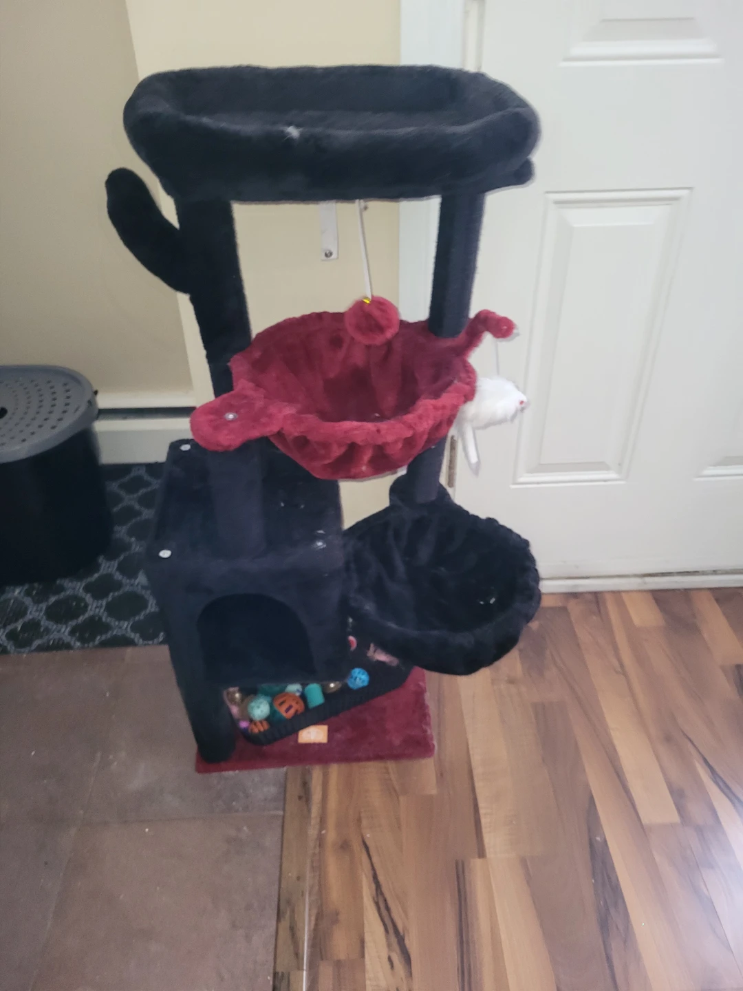 Kitten tower