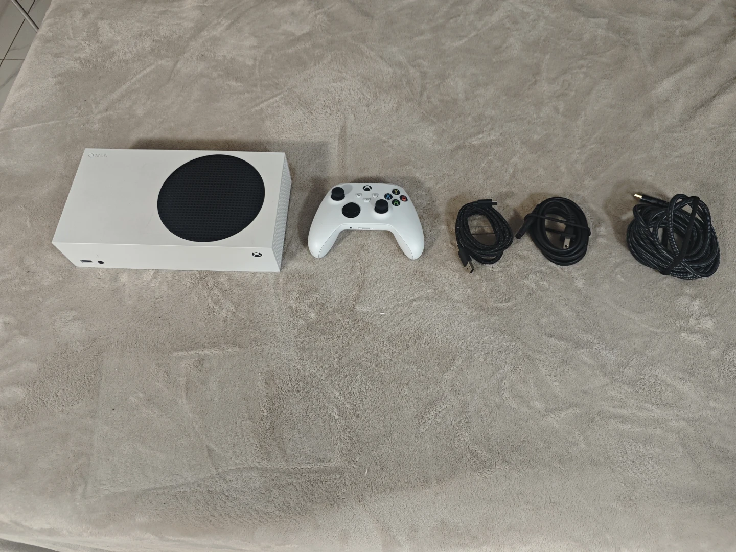 Xbox series s - photo 4