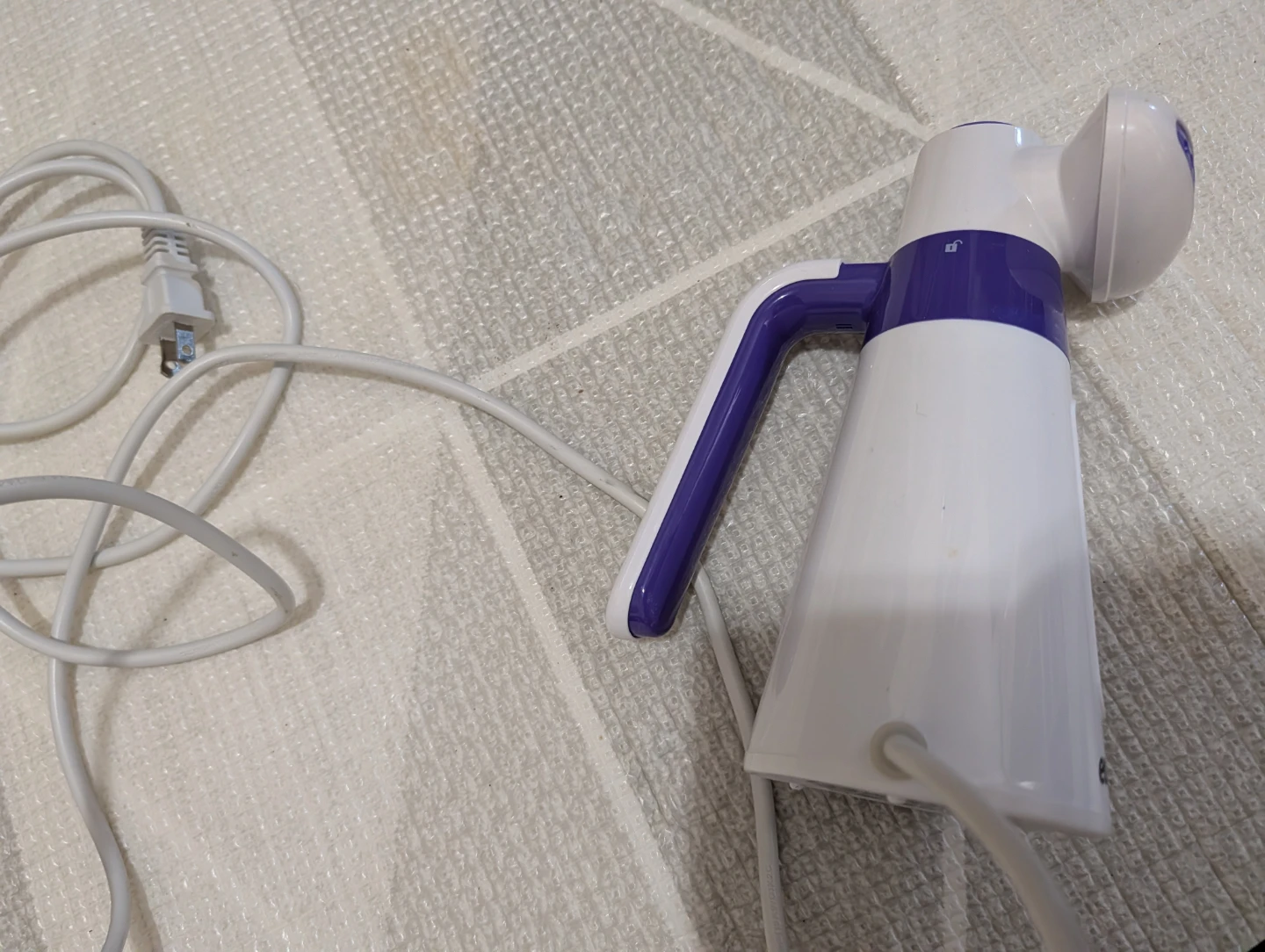Eureka Handheld Fabric Steamer🏆