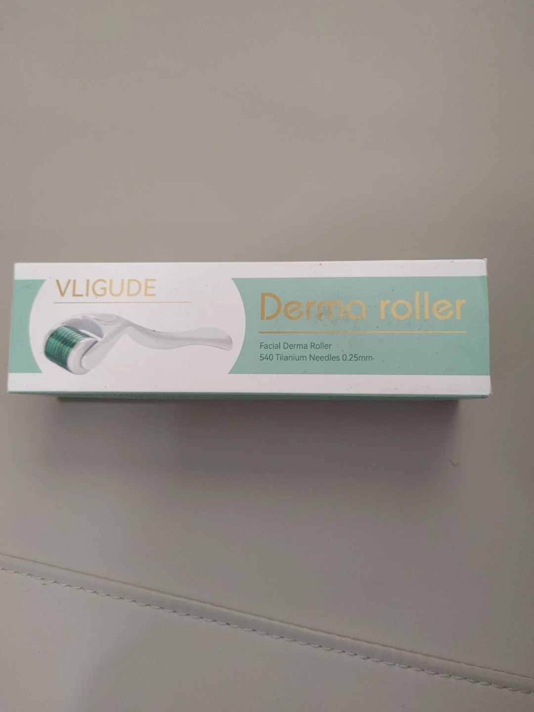 🧡BRAND NEW DERMA ROLLER FOR SKIN SCALP